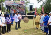 Buka Festival Rakyat Belantu, Bupati Ajak Bangkitkan Ekonomi Desa