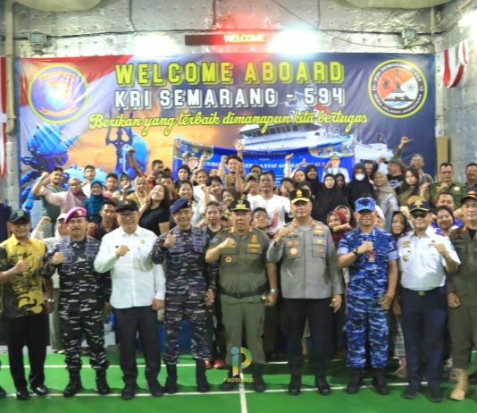 Gubernur Babel, Hidayat Arsani Lepas Ratusan Peserta Arus Balik KRI Semarang di Pelabuhan Tanjung Batu